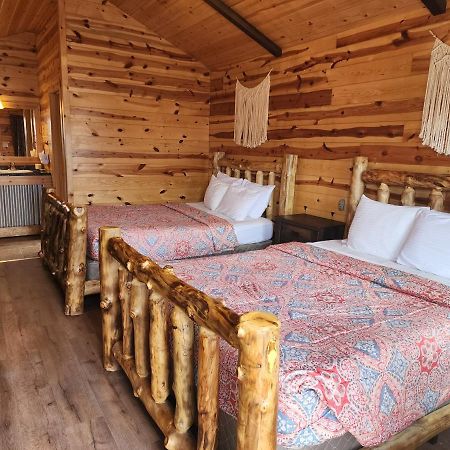 Bryce Valley Lodging Tropic Bagian luar foto