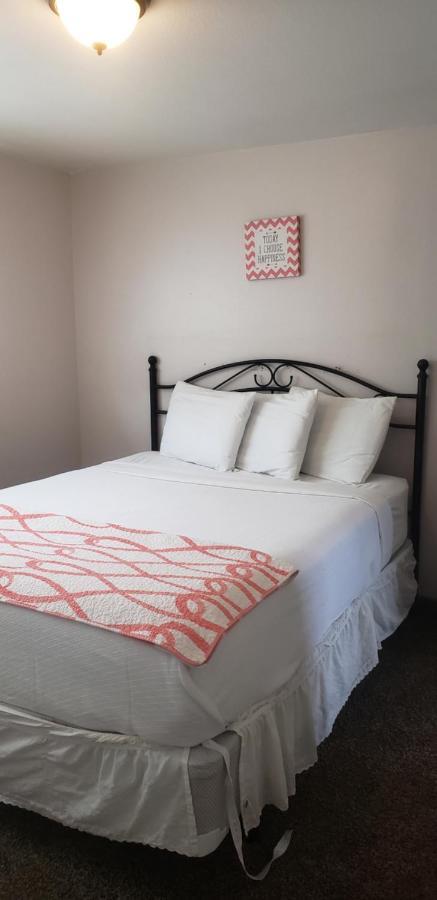 Bryce Valley Lodging Tropic Bagian luar foto